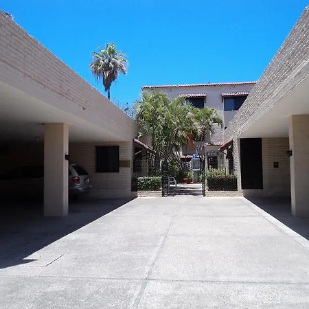 La Casa Contenta-3