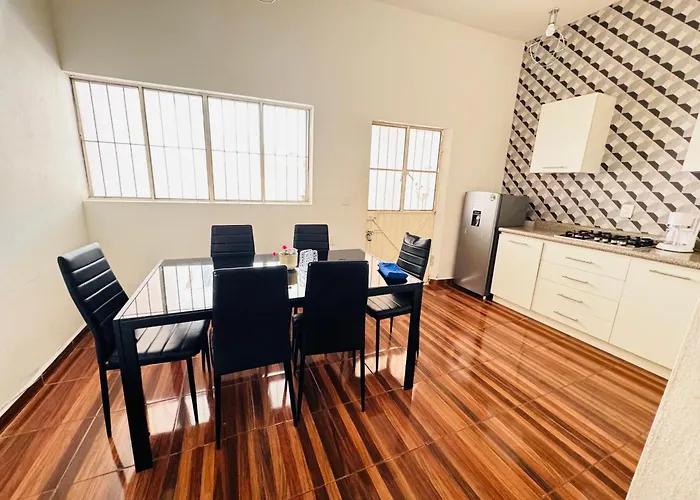 la casa de los abuelos a 150 metros del mar Mazatlán